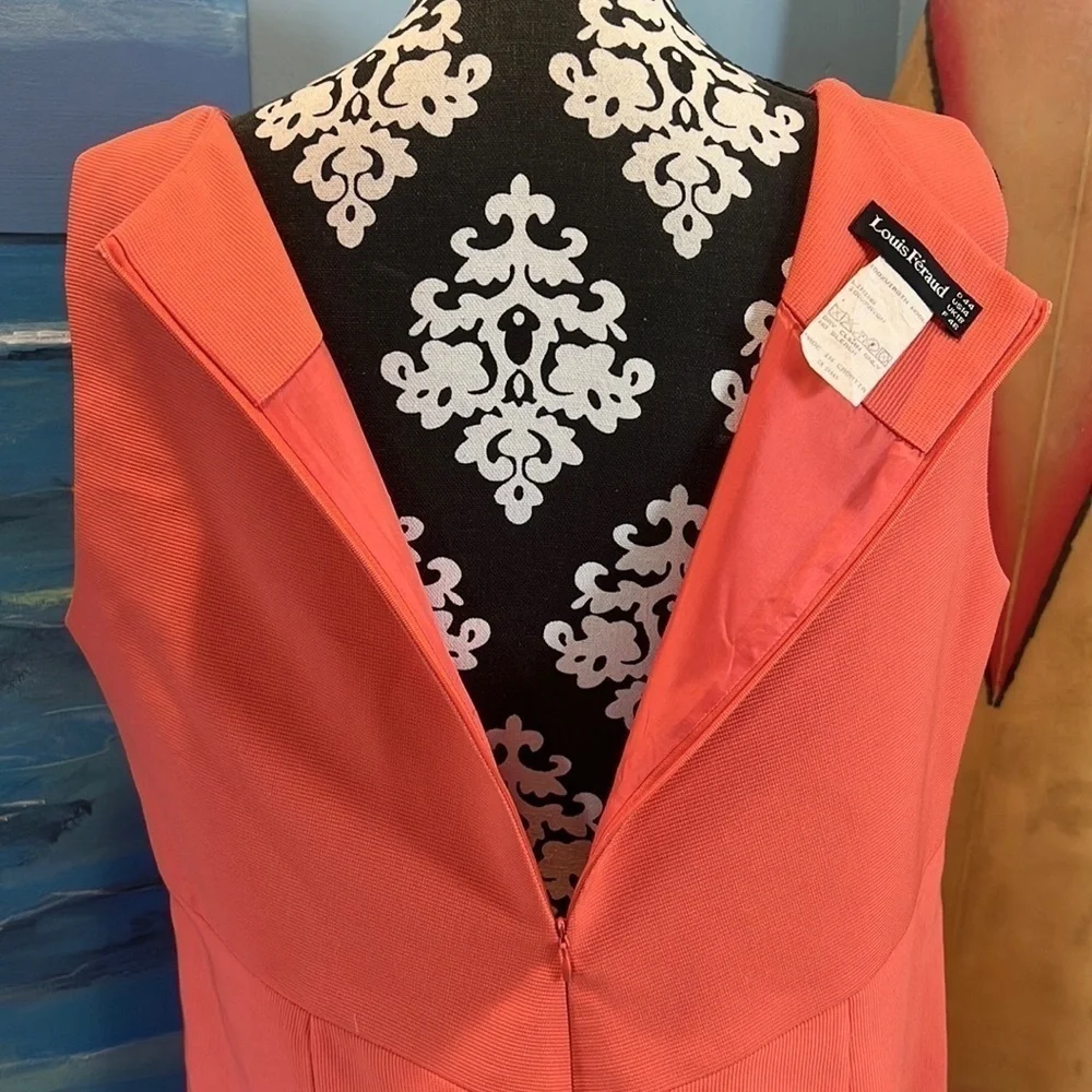Louis Feraud,Stunning Coral 💯 Virgin Wool,Completely Lined & Sinfully Soft,EUC